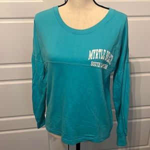 Long sleeve t-shirt